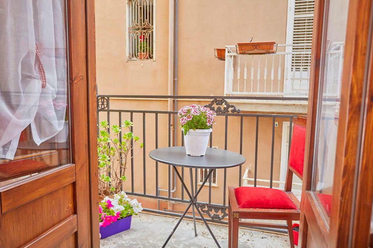 B&B Del Corso Alcamo Esterno foto